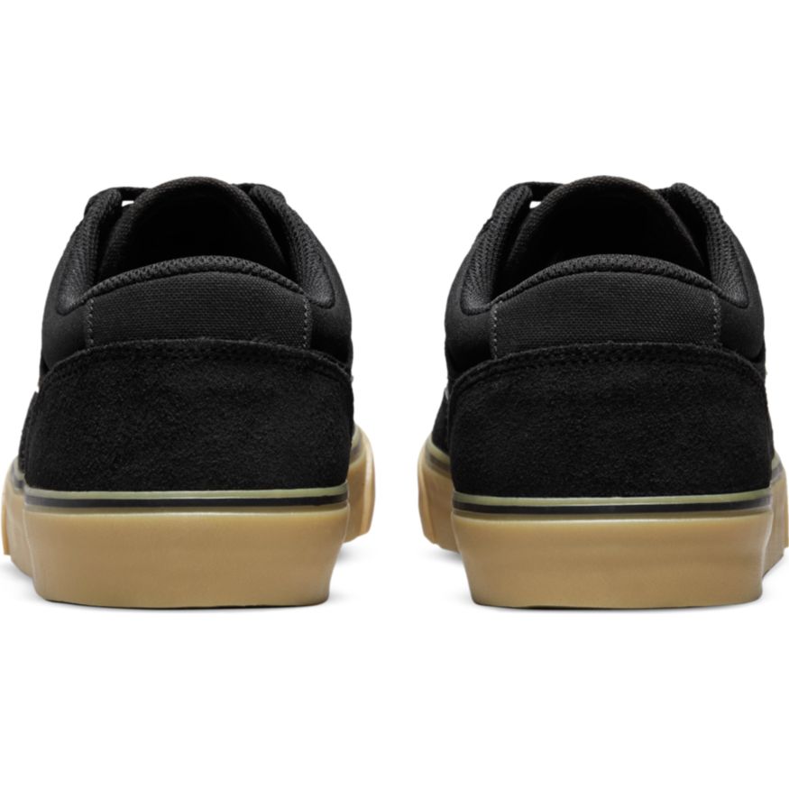 Nike SB Chron 2 Black / White / Gum