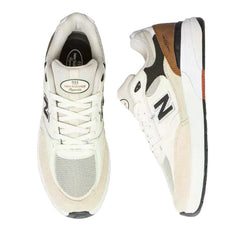 New Balance 933 Andrew Reynolds Sea Salt/Brown