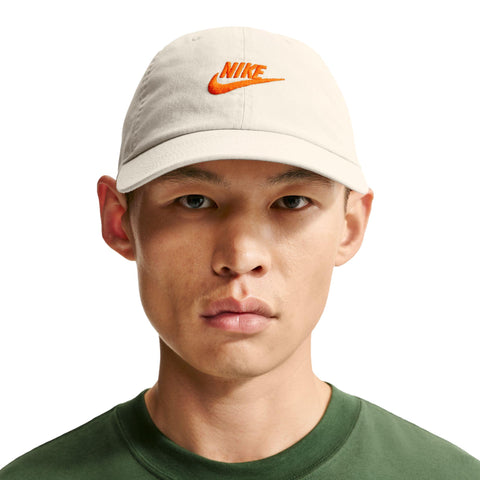 Nike Club Cap Futura Washed Light Bone  / Futura Orange