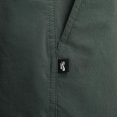 Nike SB DF Kearny Cargo Pant Vintage Green