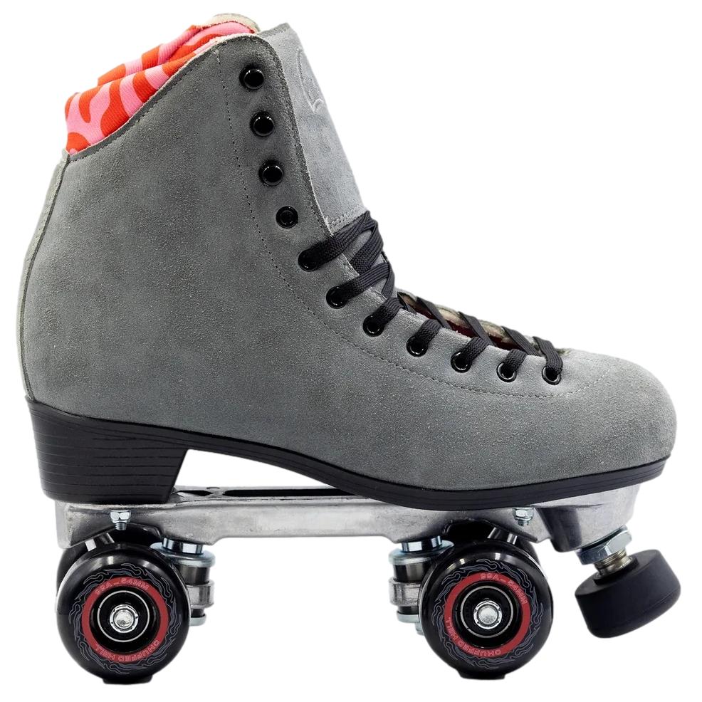 WANDERER PLUS - HOQ x Chuffed Roller Skates - CONCRETE