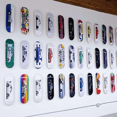 Sk8ology Snap Hidden Skateboard Display