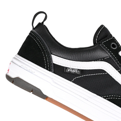 Vans Skate Old Skool Wafflecup Skate Shoe Black / White