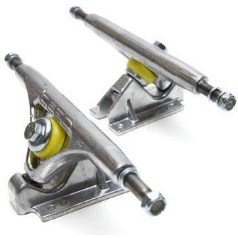 Bear Grizzly 10mm Truck 52 Degree Chrome - Each
