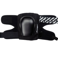 Smith Scabs Junior Pro Knee Pad Black w Black Caps - Da Klinic Online | Skate Specialists